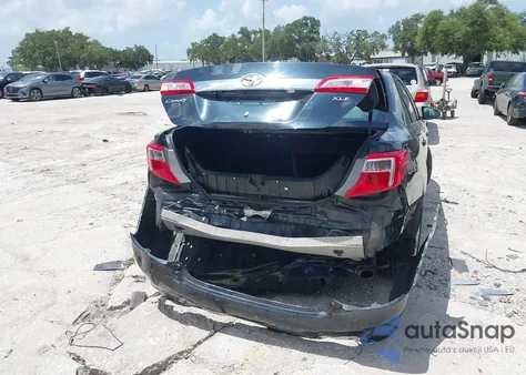 2012 Toyota Camry Xle z USA, uszkodzony, nr VIN 4T4BF1FK0CR253727